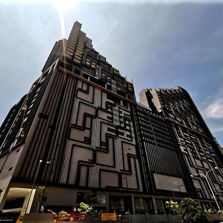 Mykey Imperio B-24-31 Melaka City Exterior photo