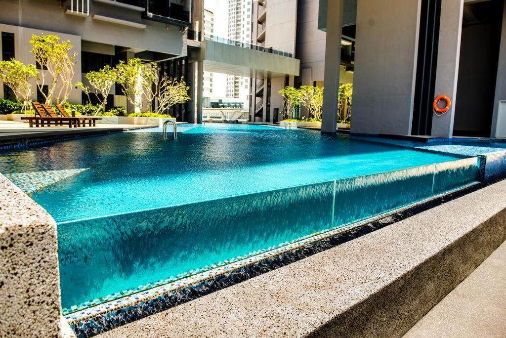 Mykey Imperio B-24-31 Melaka City Exterior photo